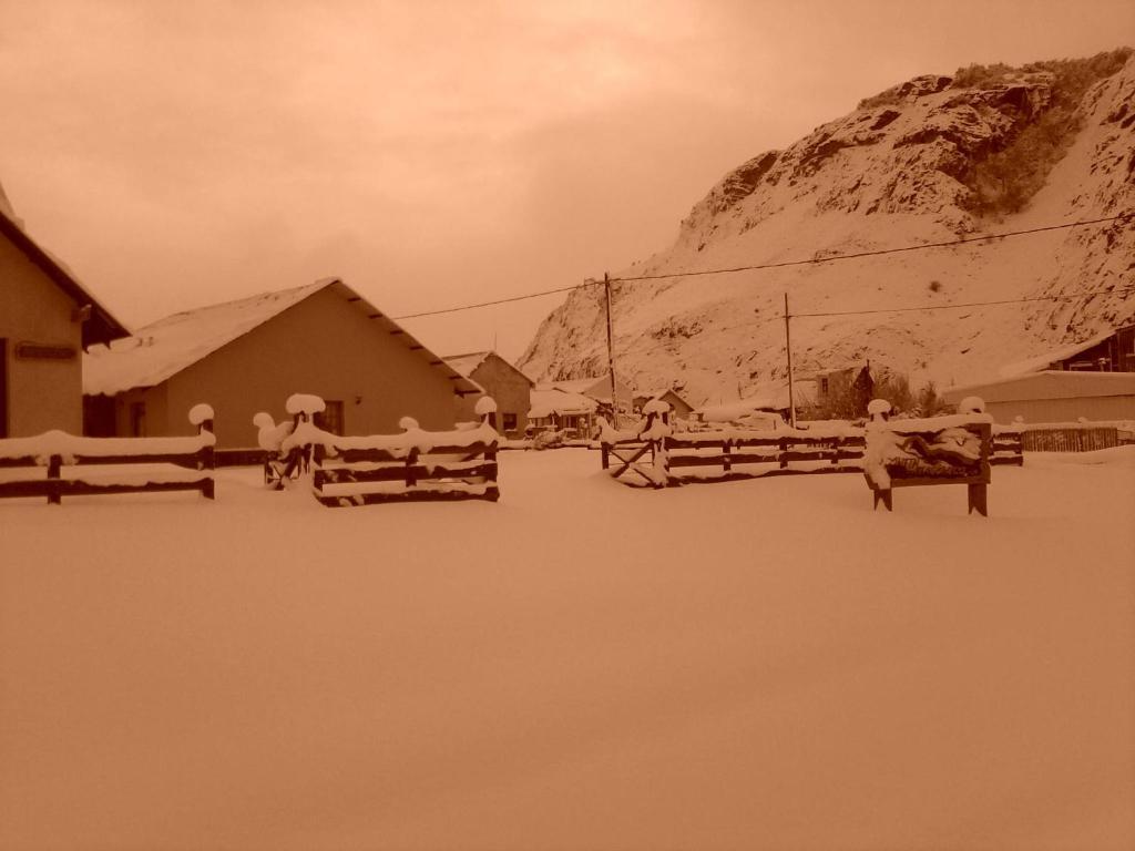 Hotel Confin Patagonico El Chaltén Exterior foto
